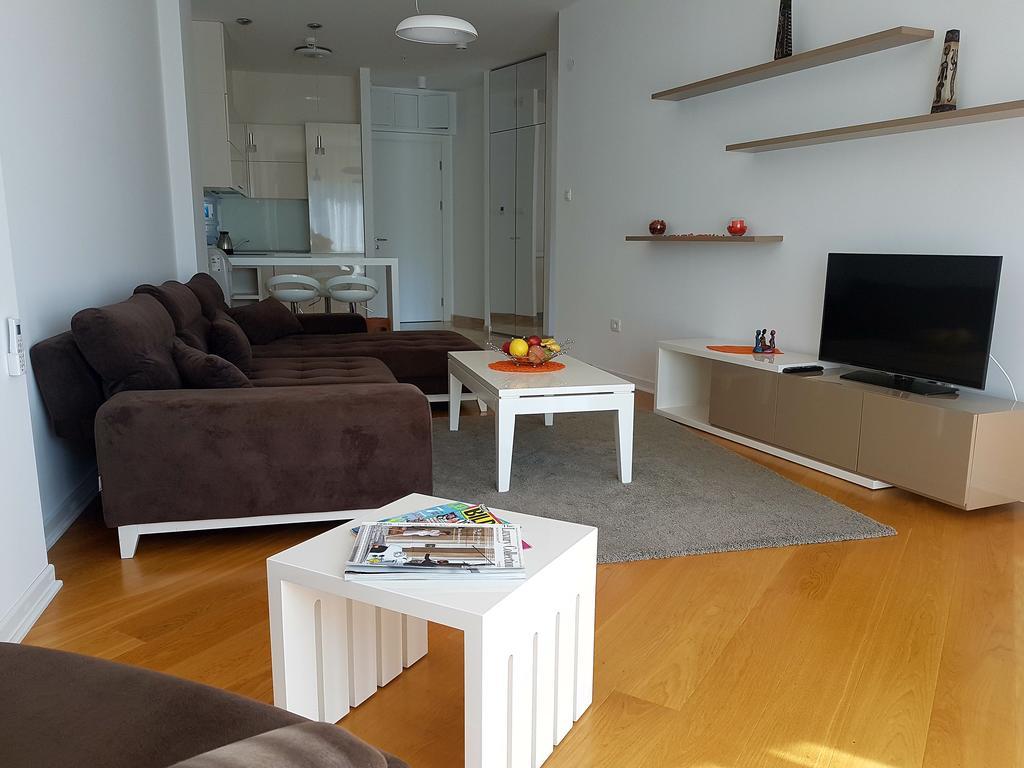 Apartment Tc Lux Vlsb بودفا المظهر الخارجي الصورة
