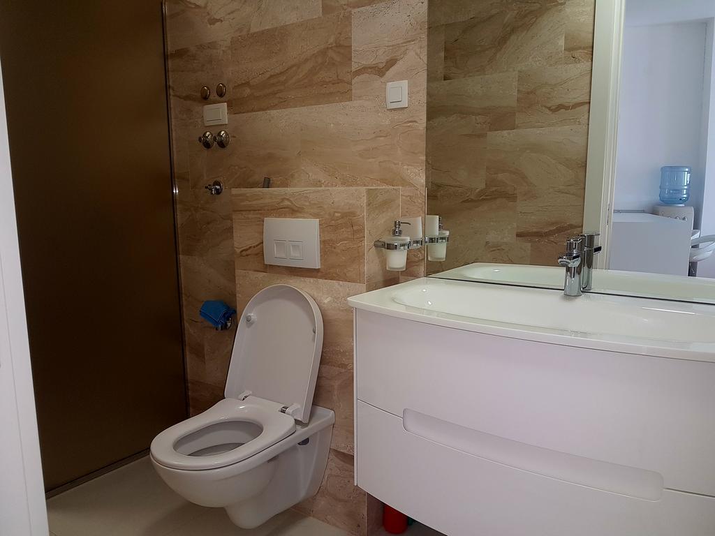 Apartment Tc Lux Vlsb بودفا المظهر الخارجي الصورة